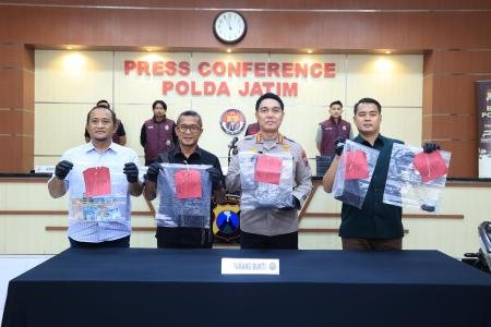 Jaga Ketentraman Ramadhan Polda Jatim Bongkar Peredaran Bahan Peledak 